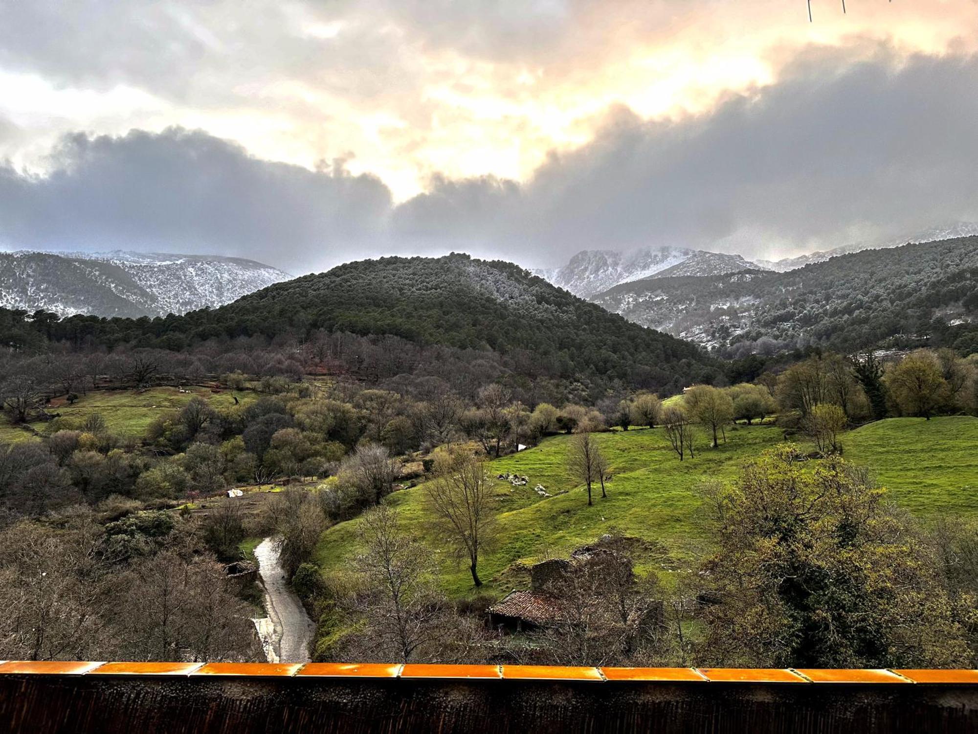 شقة Gredos Starlight House Mijares  المظهر الخارجي الصورة